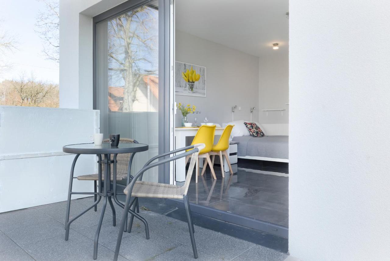 Apartamenty Paraiso By Noclegi Renters Lukecin Luaran gambar